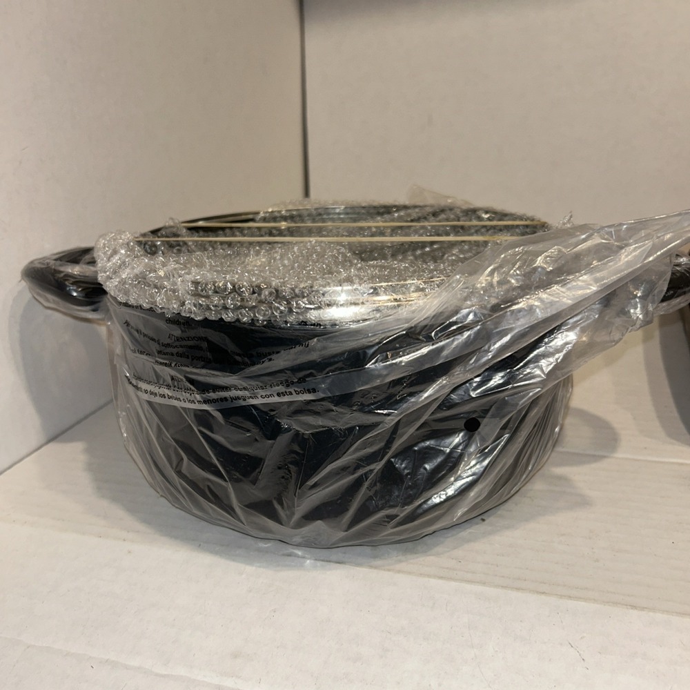 Hell's Kitchen 6 Qt‎ Stockpot w/Glass Lid, Non-stick Aluminum, Soft Touch Handle